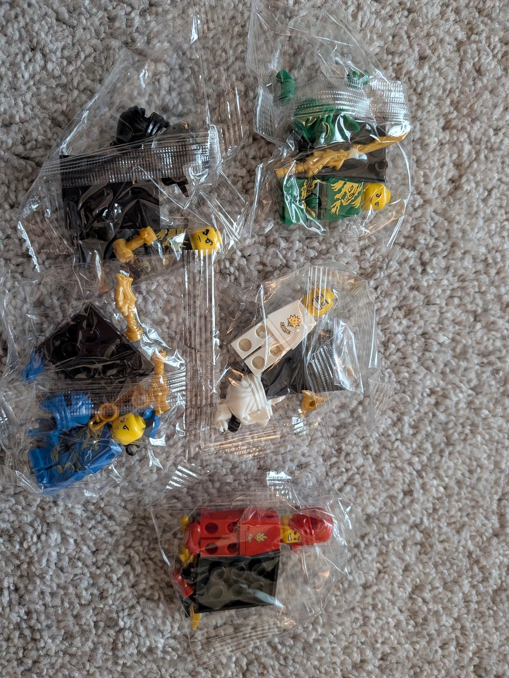 Ninjago Lego Minifigures-5 Pack: Green, Blue, Red, White, Black